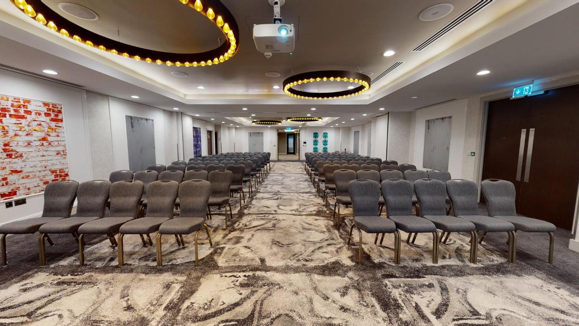 Holiday Inn Manchester - City Centre By Ihg Exterior foto