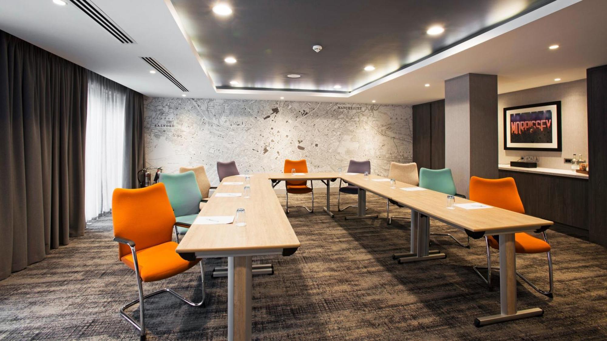 Holiday Inn Manchester - City Centre By Ihg Exterior foto